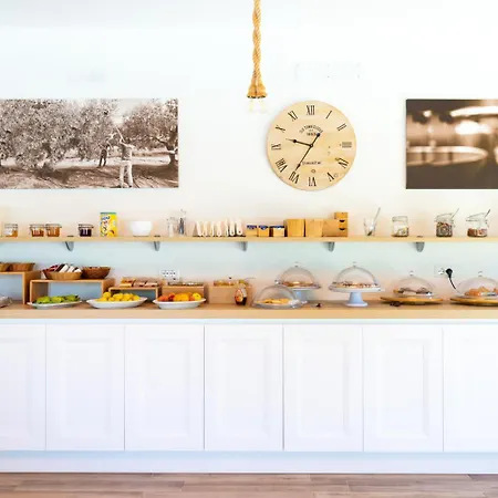 Βίλα Detached With 2 Bathrooms